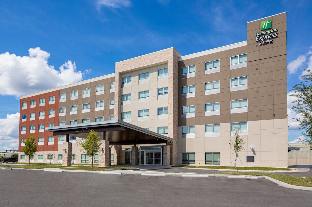 Holiday Inn Express Suites Sanford 1/54