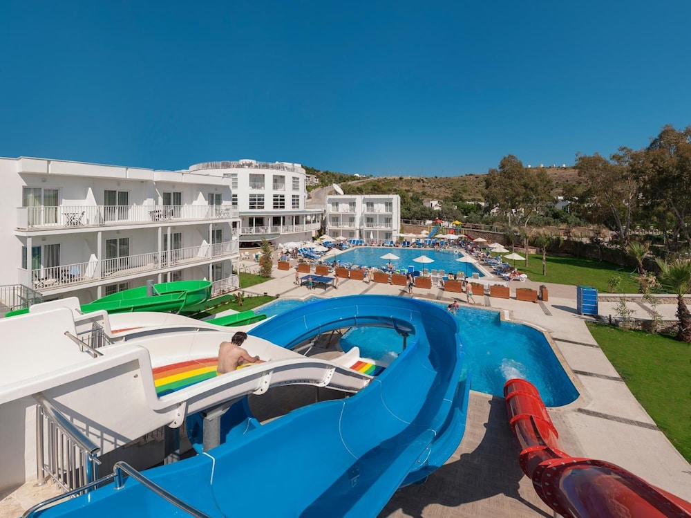 Bodrum Beach Resort 6/65