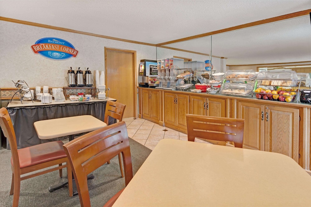 Baymont By Wyndham Detroit Airport/Romulus 27/36