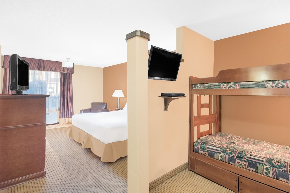 Best Western Plus West Edmonton 33/77