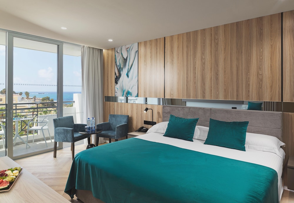 Deluxe, Studio, Suite, Sea View