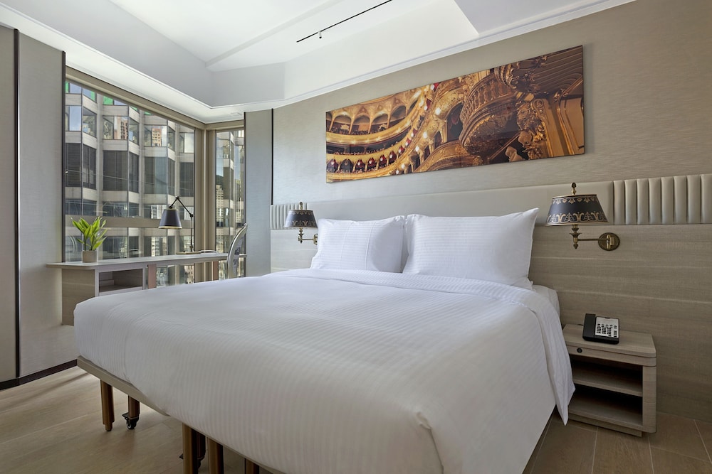 Hotel Alexandra 16/42