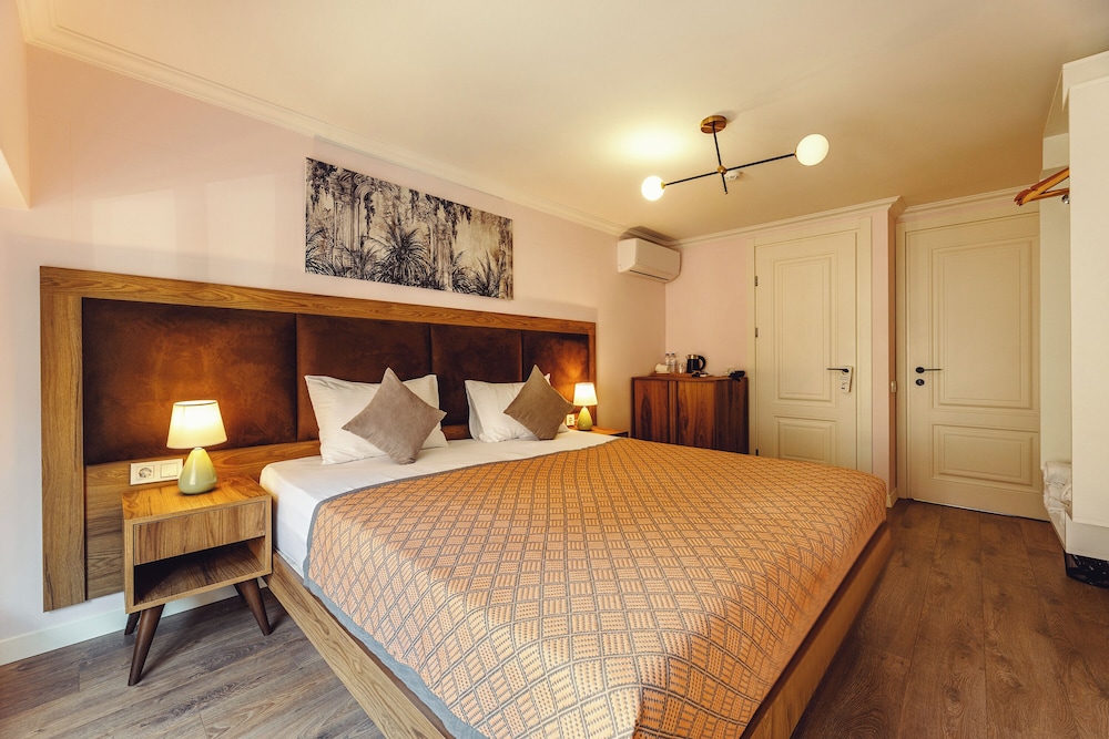 Boutique Hotel Manufactura 28/76