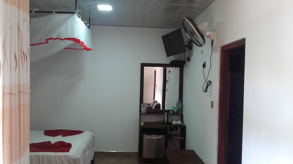 Paraiso Guest House 12/47