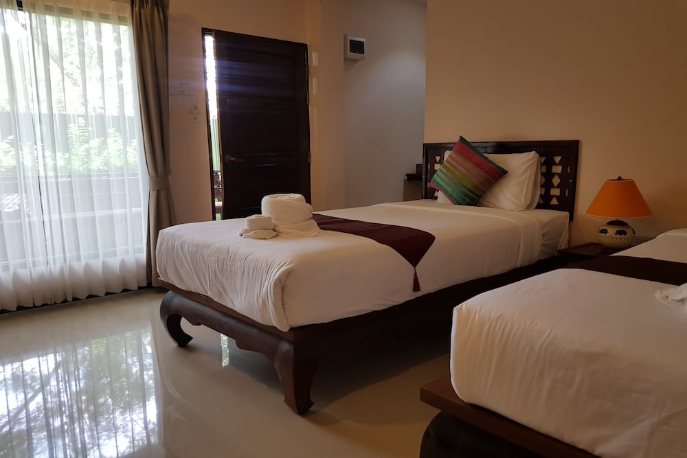 Pai Sukhothai Resort 40/80