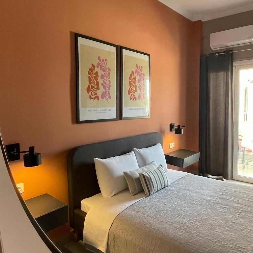Marinos Rooms 8/50