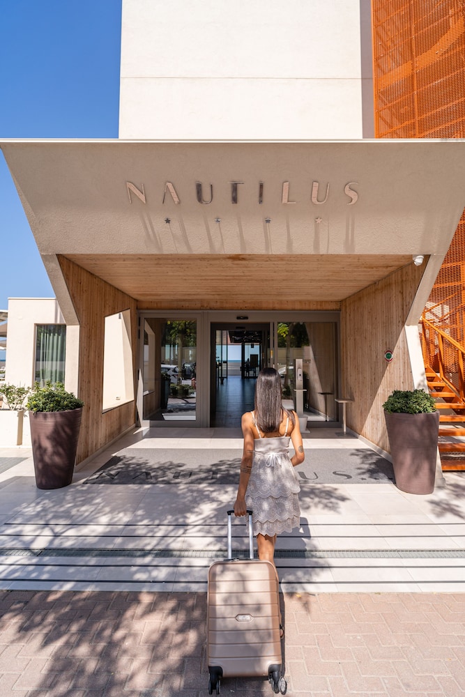 Nautilus Family Hotel 20/50