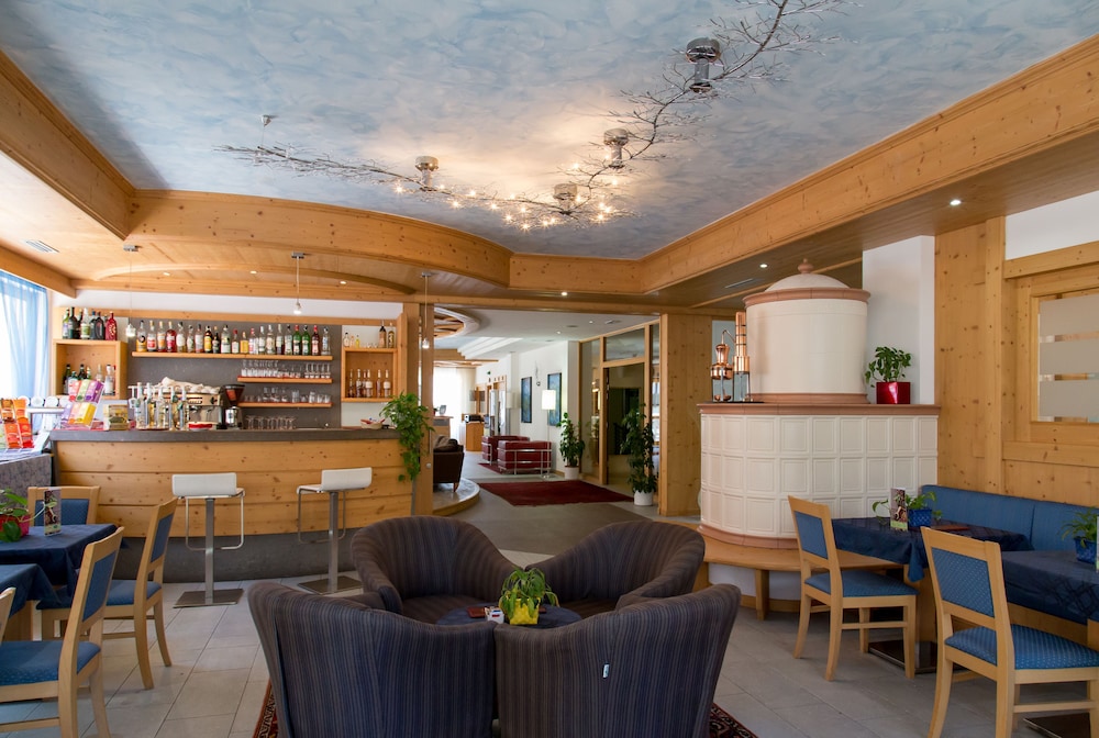 Hotel Alpine Mugon 35/42