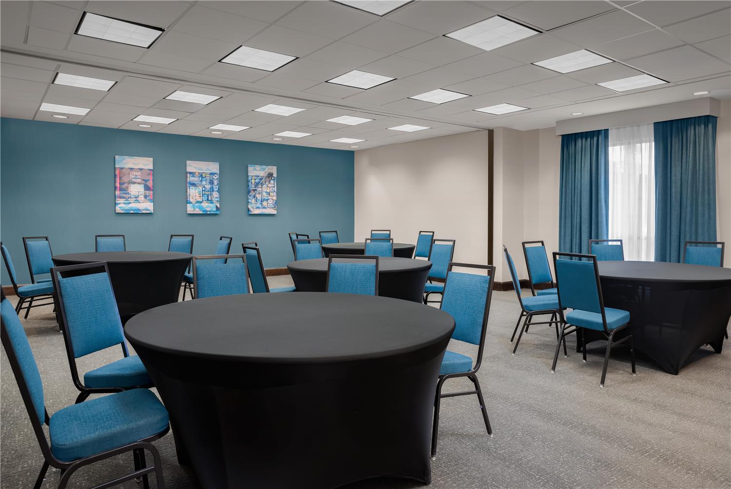 Hampton Inn Suites By Hilton Omaha Downtown 40/46