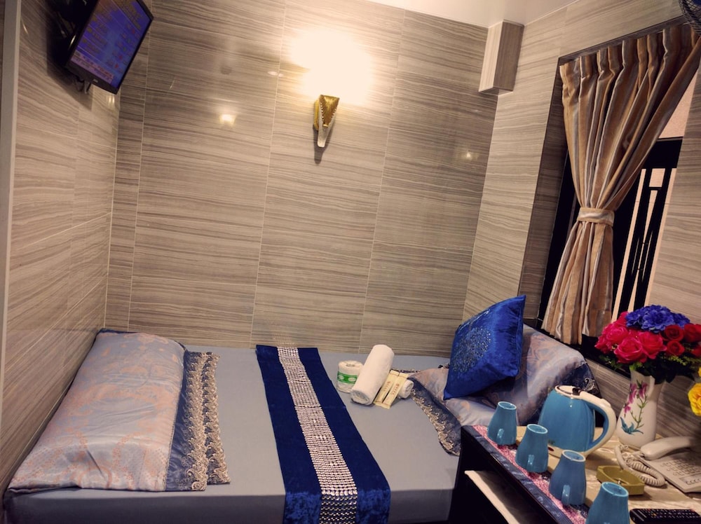Hostel 16 25/46