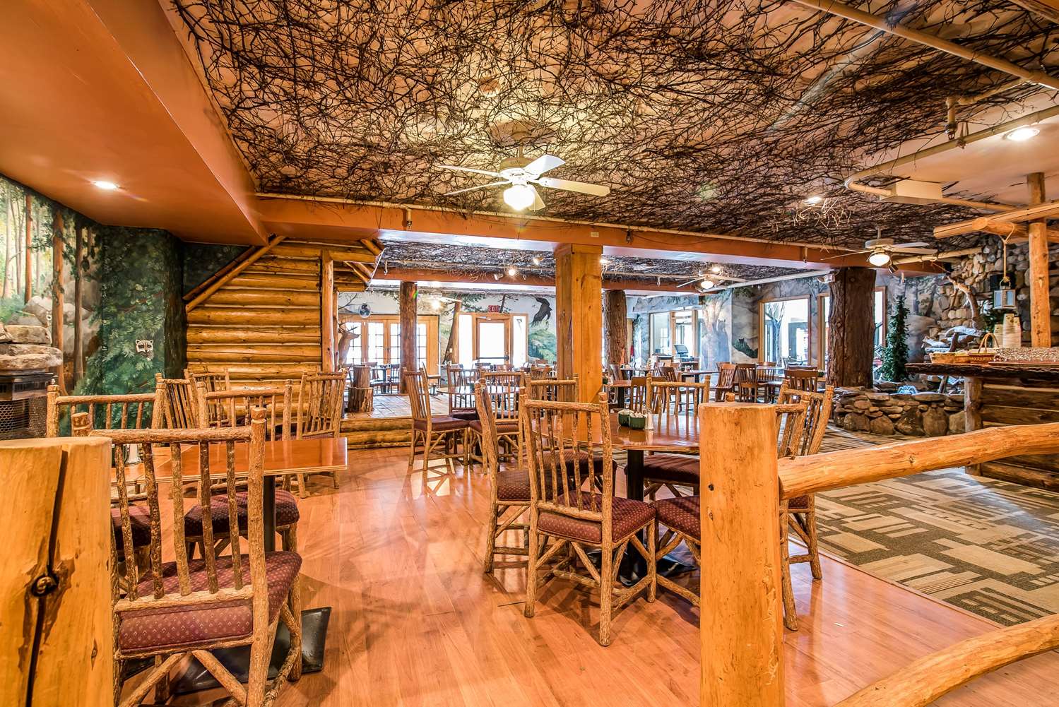 Grand Adirondack Hotel Lake Placid a Tribute Portfolio Hotel 20/23