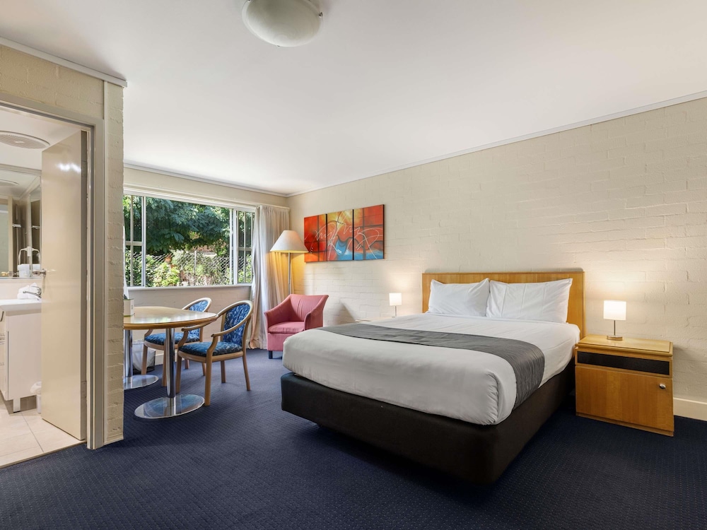 ibis Styles Canberra 21/78