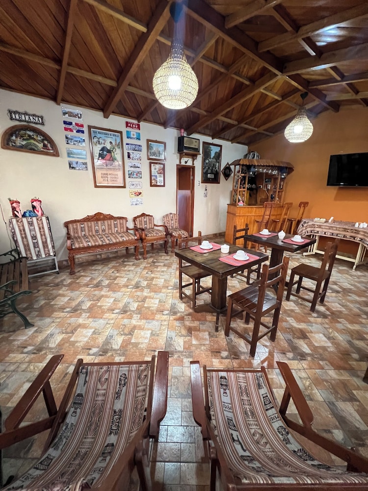 Lima Airport Tampu B&B 40/50