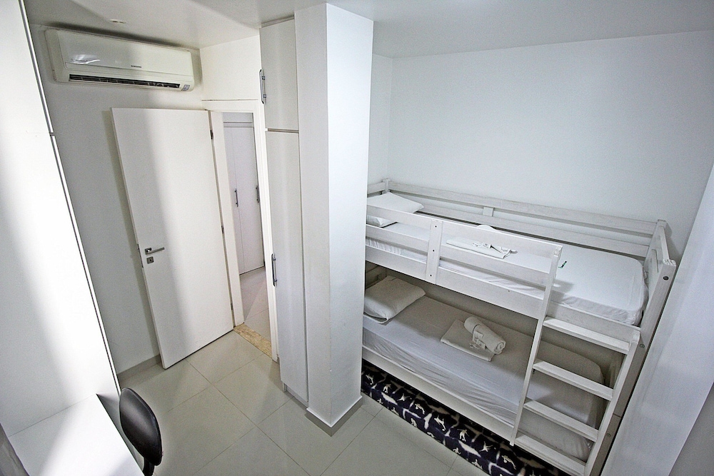 Rio Spot Apartment D040 38/42
