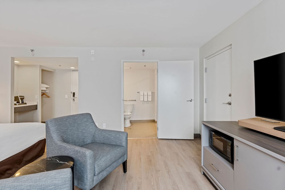 Holiday Inn Ottawa Kanata 27/46