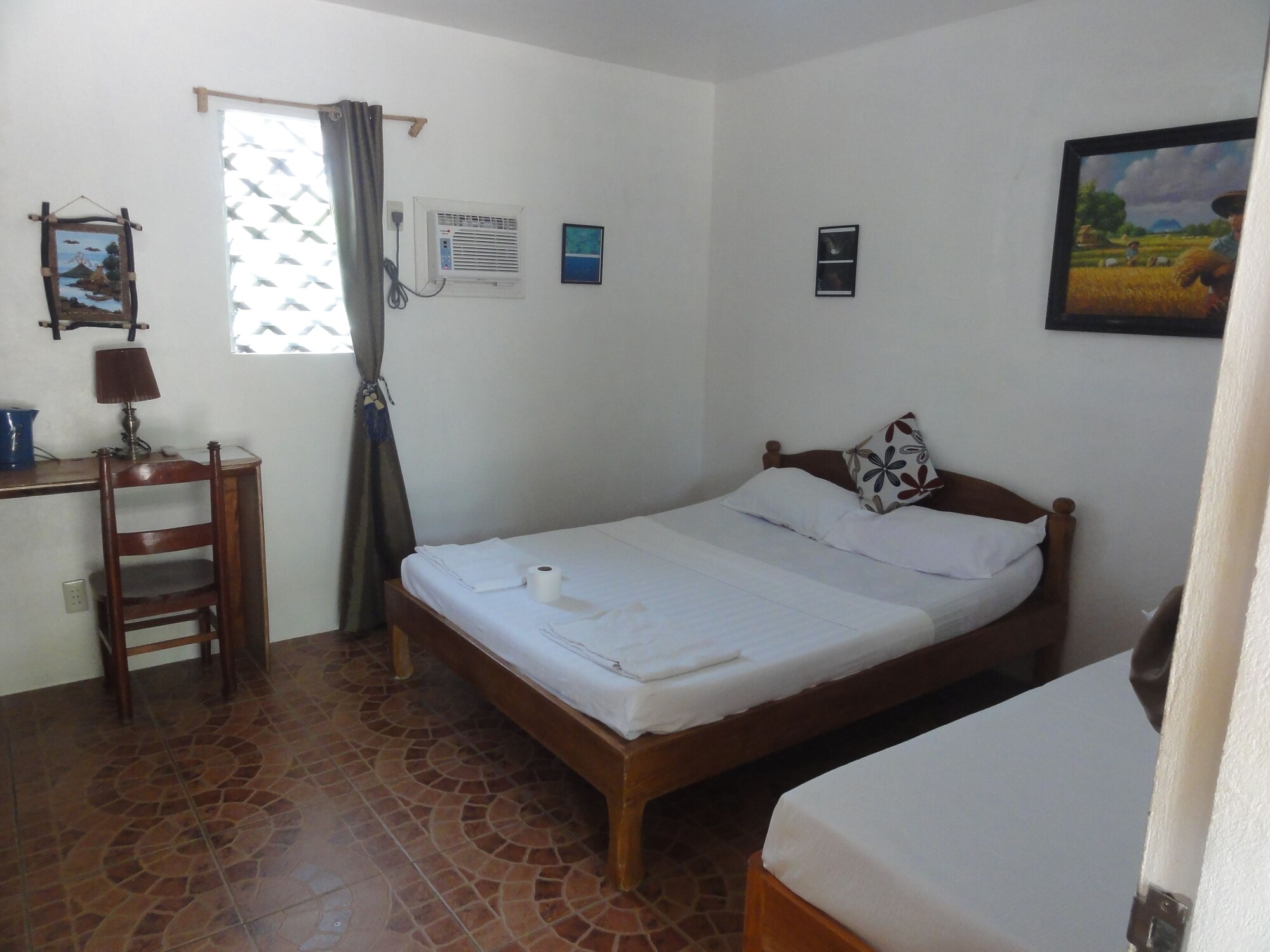 Room, 1 Queen and 1 Single Bed, Resort View