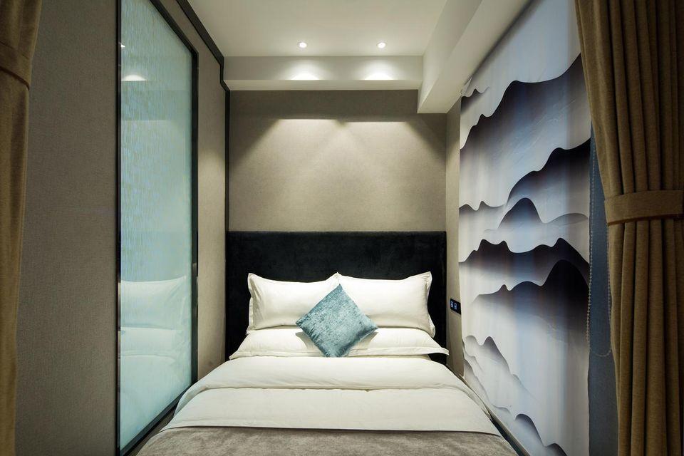 Comfy, Double Bed