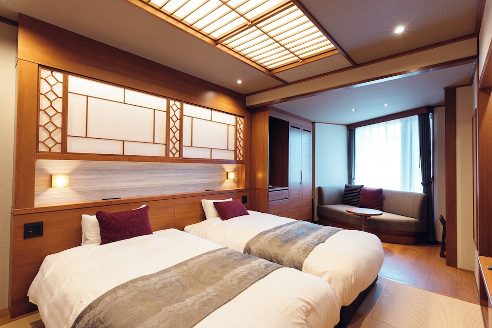 Hanabishi Hotel 17/70