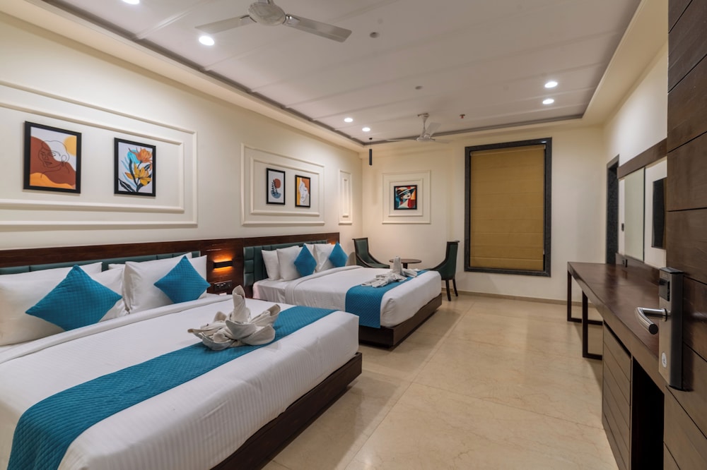 The Belita Hotel & Spa 16/47