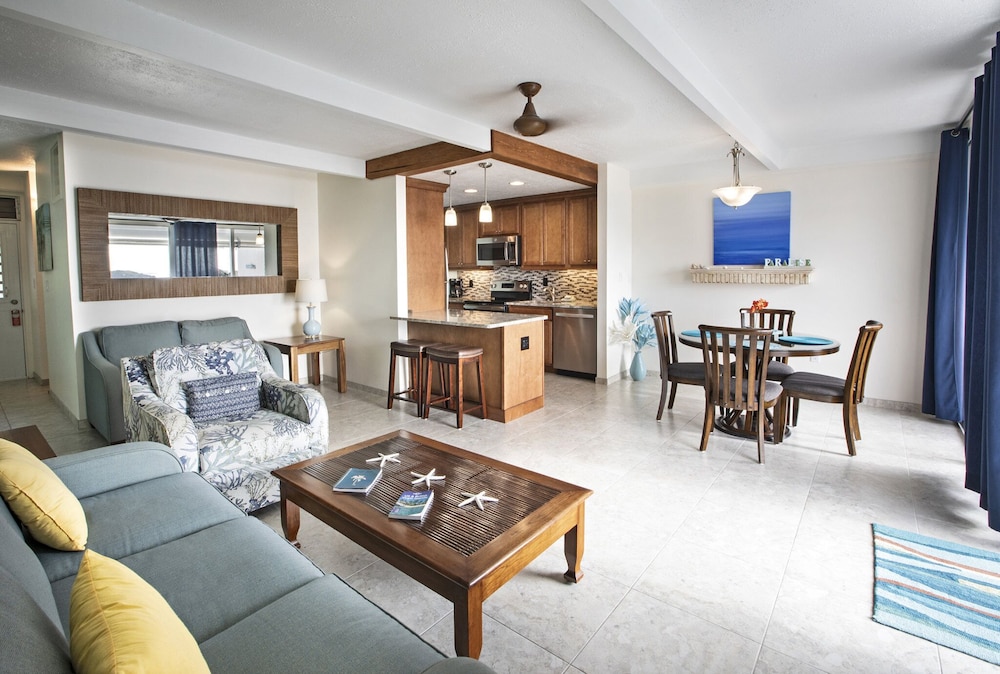 Secret Harbour Beach Resort 49/84
