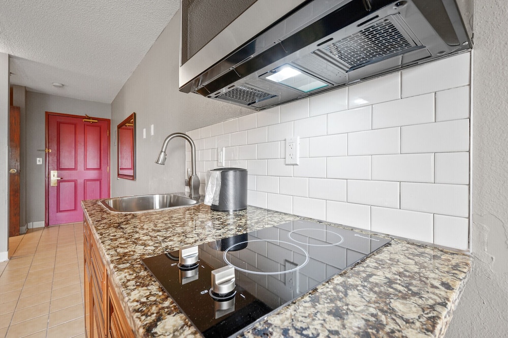 Norwood Inn And Suites Chaska 47/47