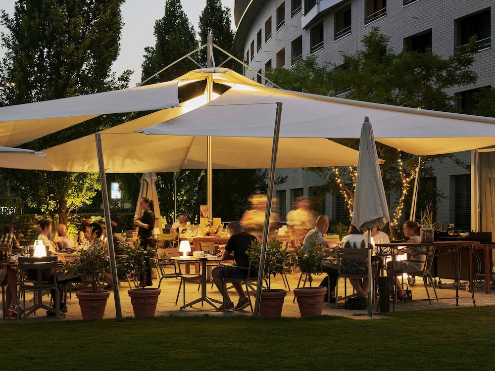 Swissotel Kursaal Bern 7/50