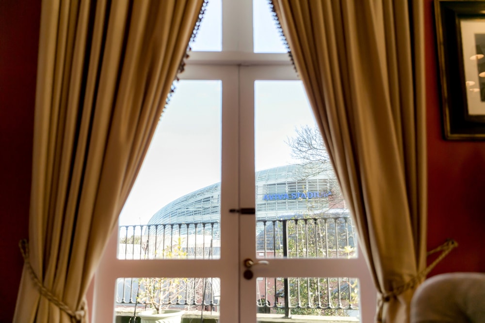 Butlers Townhouse 29/56