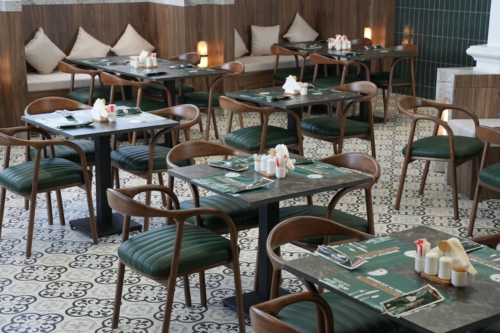 Expo Garden Hotel 29/50