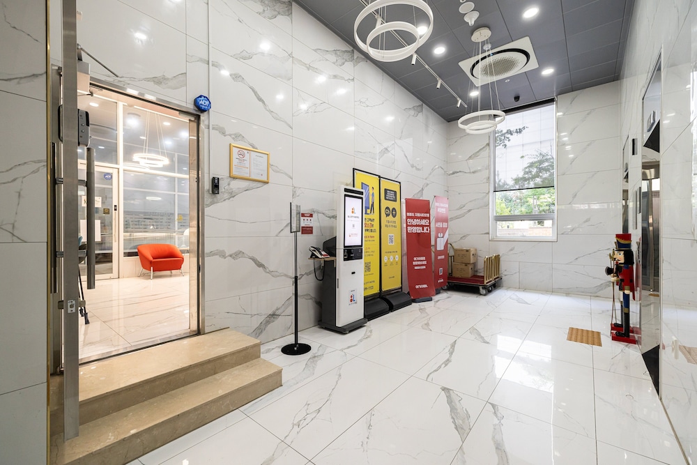 GL City Hotel Incheon Airport 30/34