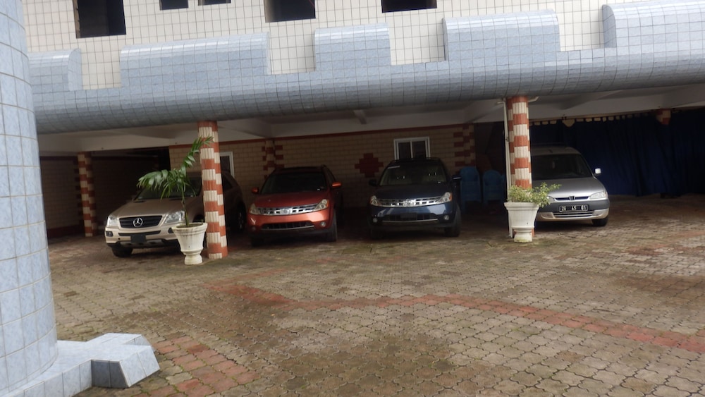 Afrique Hotel Douala Airport 21/28