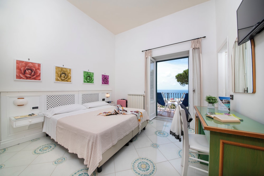 Hotel Villa Melodie - Adults Only 15/50