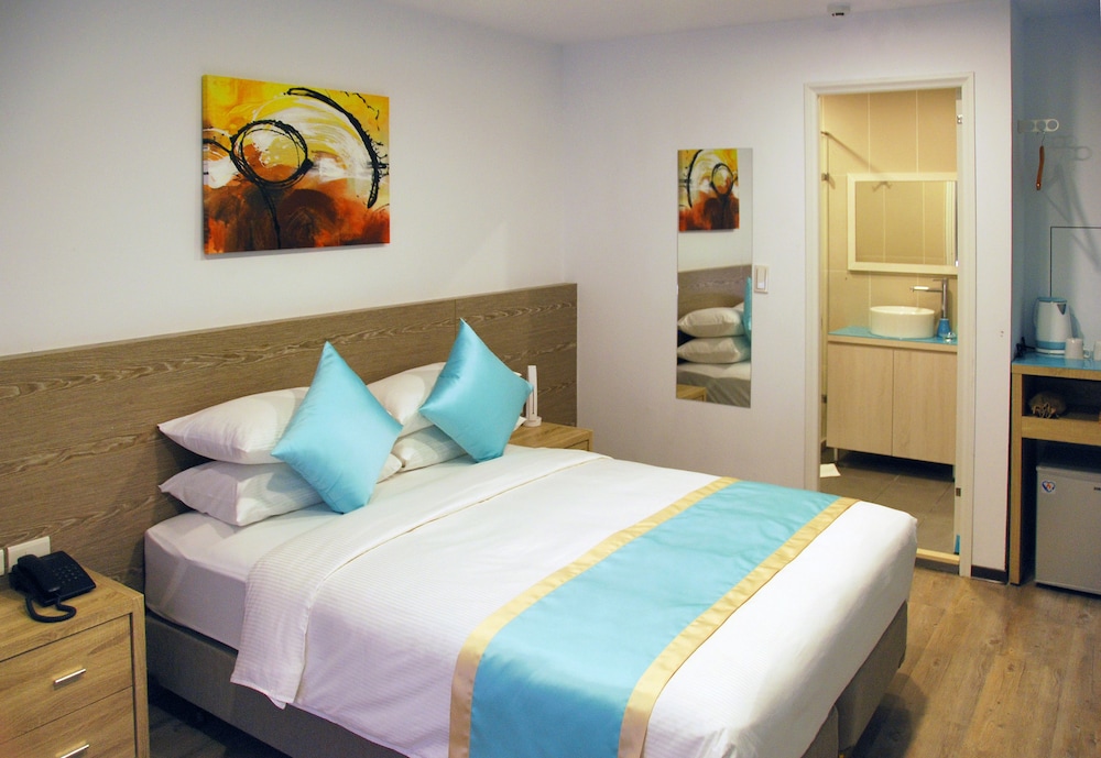 Palau Hotel 11/39