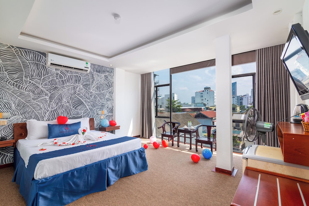Amona Hotel 17/50