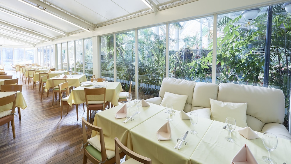 Huis Ten Bosch Forest Villa 33/50