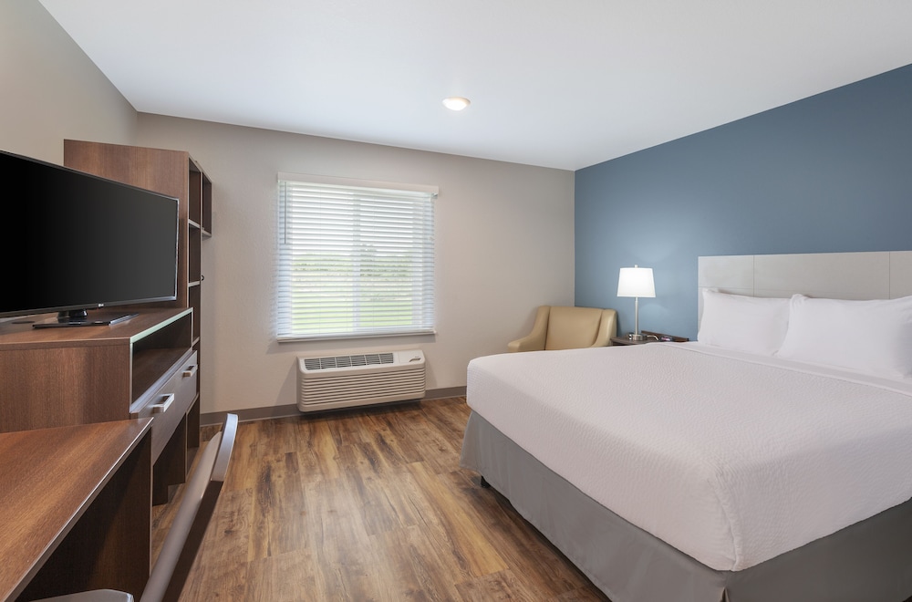 ROOM, QUEEN BED, ACCESSIBLE