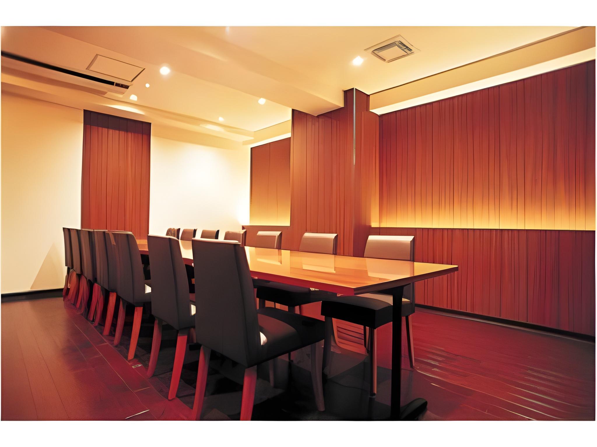 Hirakata Sun Plaza Hotel 9/10