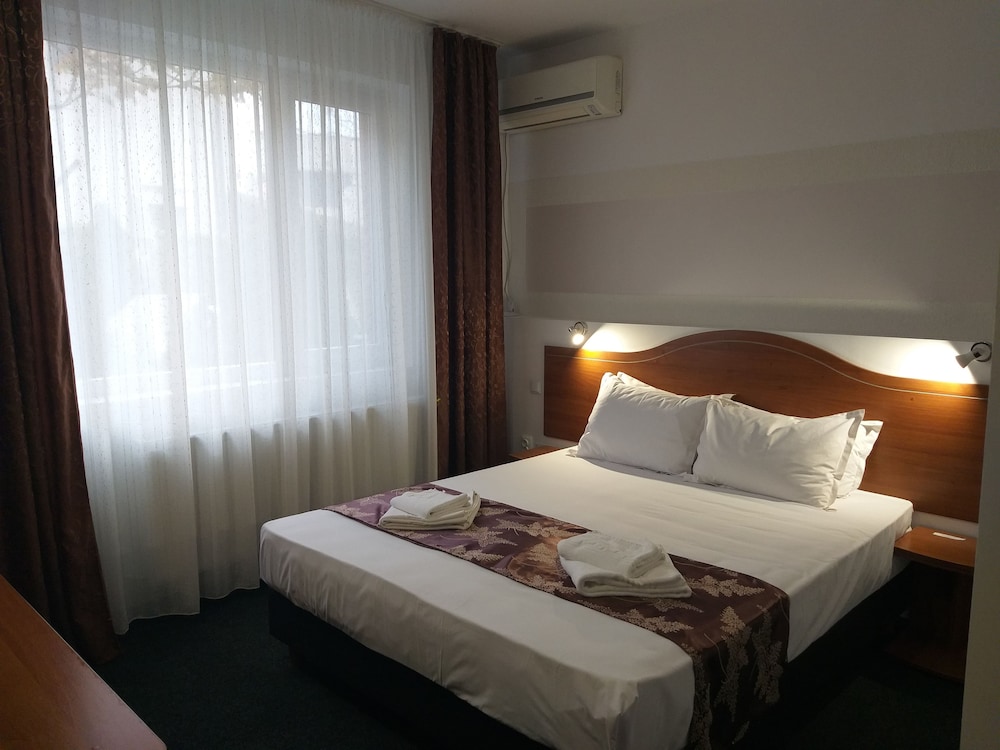 Tranzzit Hotel 17/44