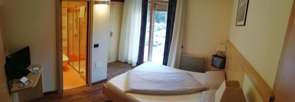 Hotel Sporting Ravelli 32/56