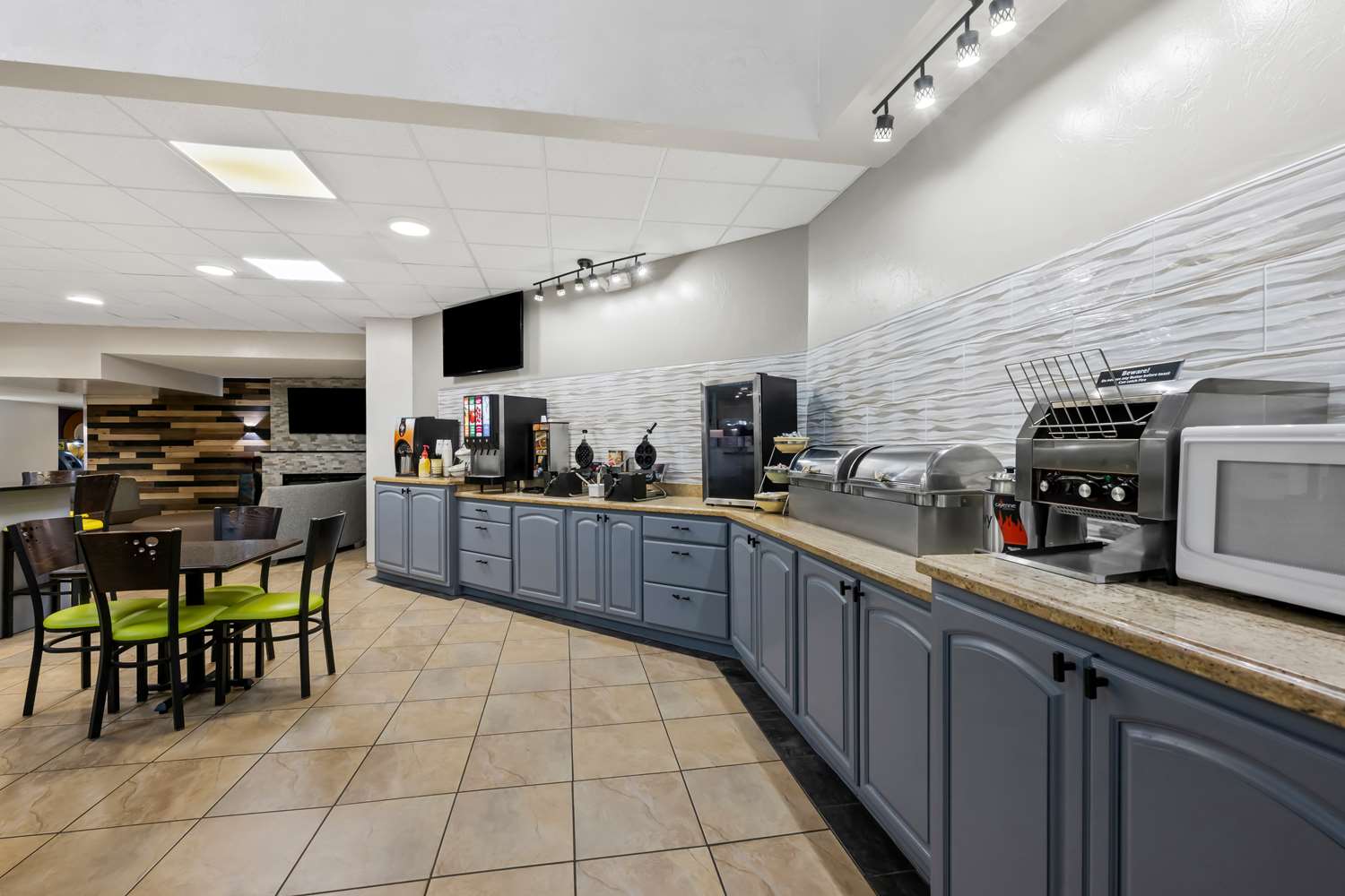 SureStay Plus By Best Western Lubbock Medical Center 33/42
