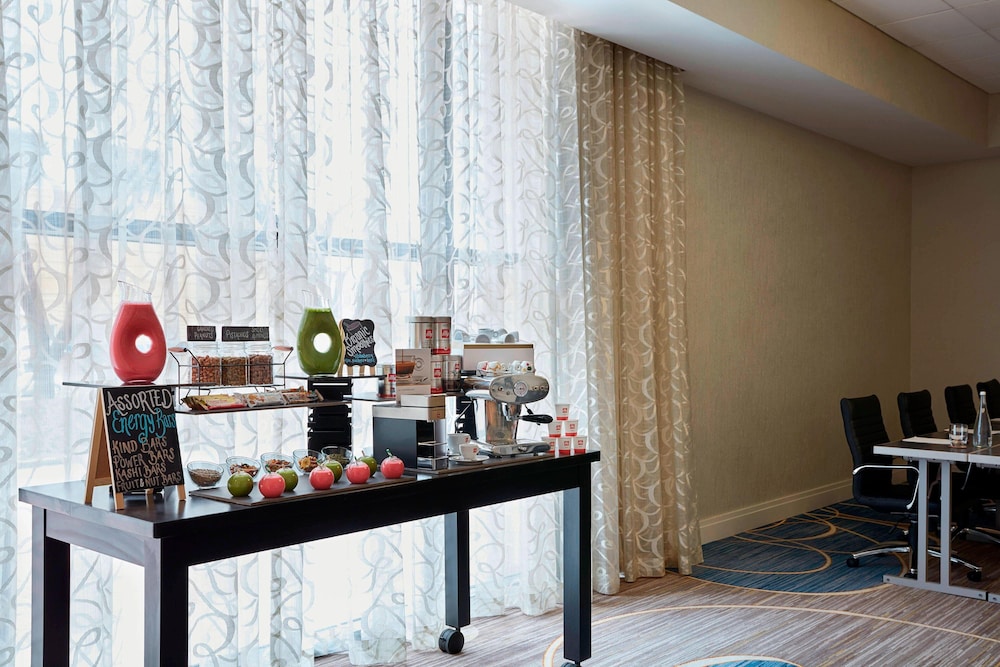 Marriott Inner Harbor 40/56