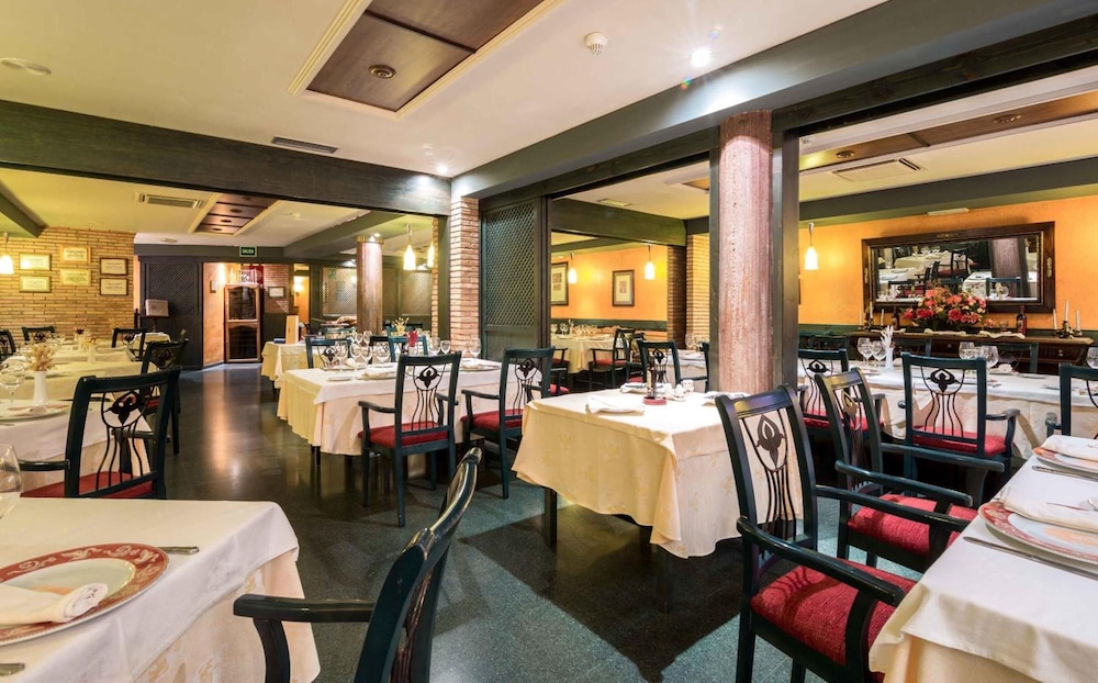 HOTEL RESTAURANTE EL PATIO 25/39