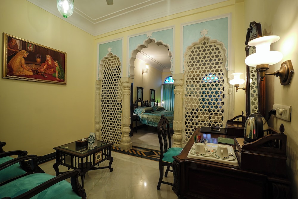 SHAHPURA HOUSE 35/48