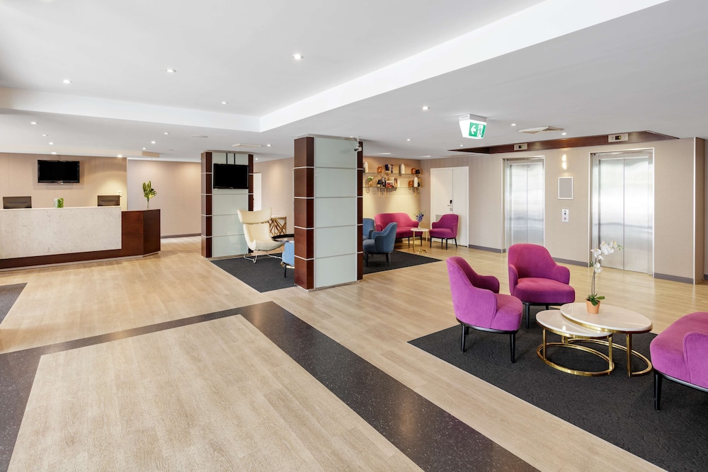 Oaks Sydney North Ryde Suites 9/20