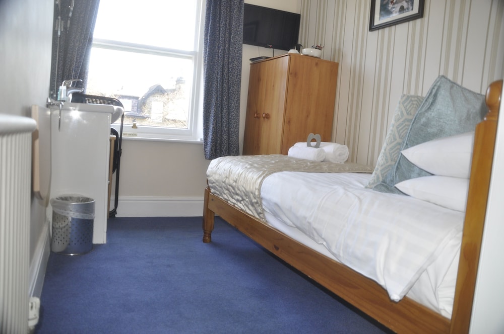 Arden House Guest House 10/20