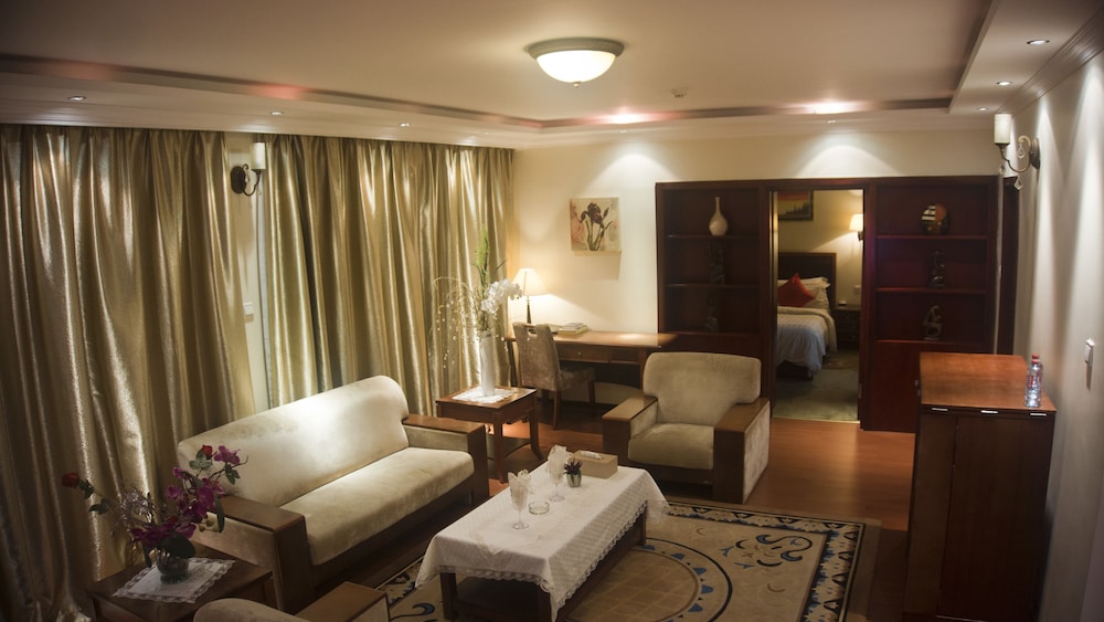 GS Plaza Hotel 54/67