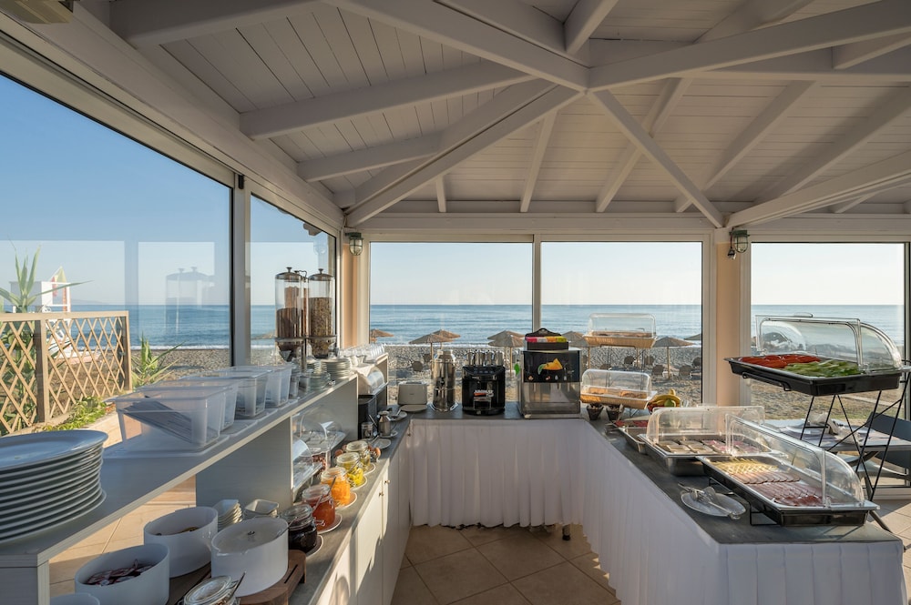 Caretta Beach 49/62