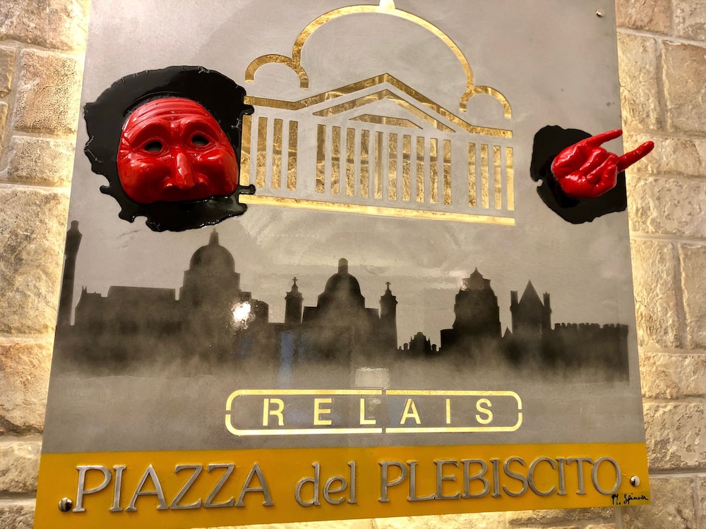 Relais Piazza del Plebiscito 36/72
