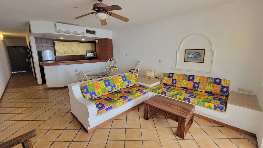Casablanca Resort 39/61