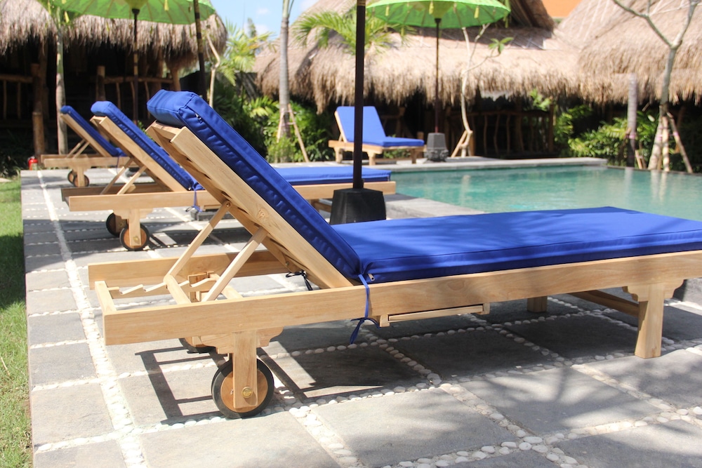 The Calmtree Bungalows 37/64