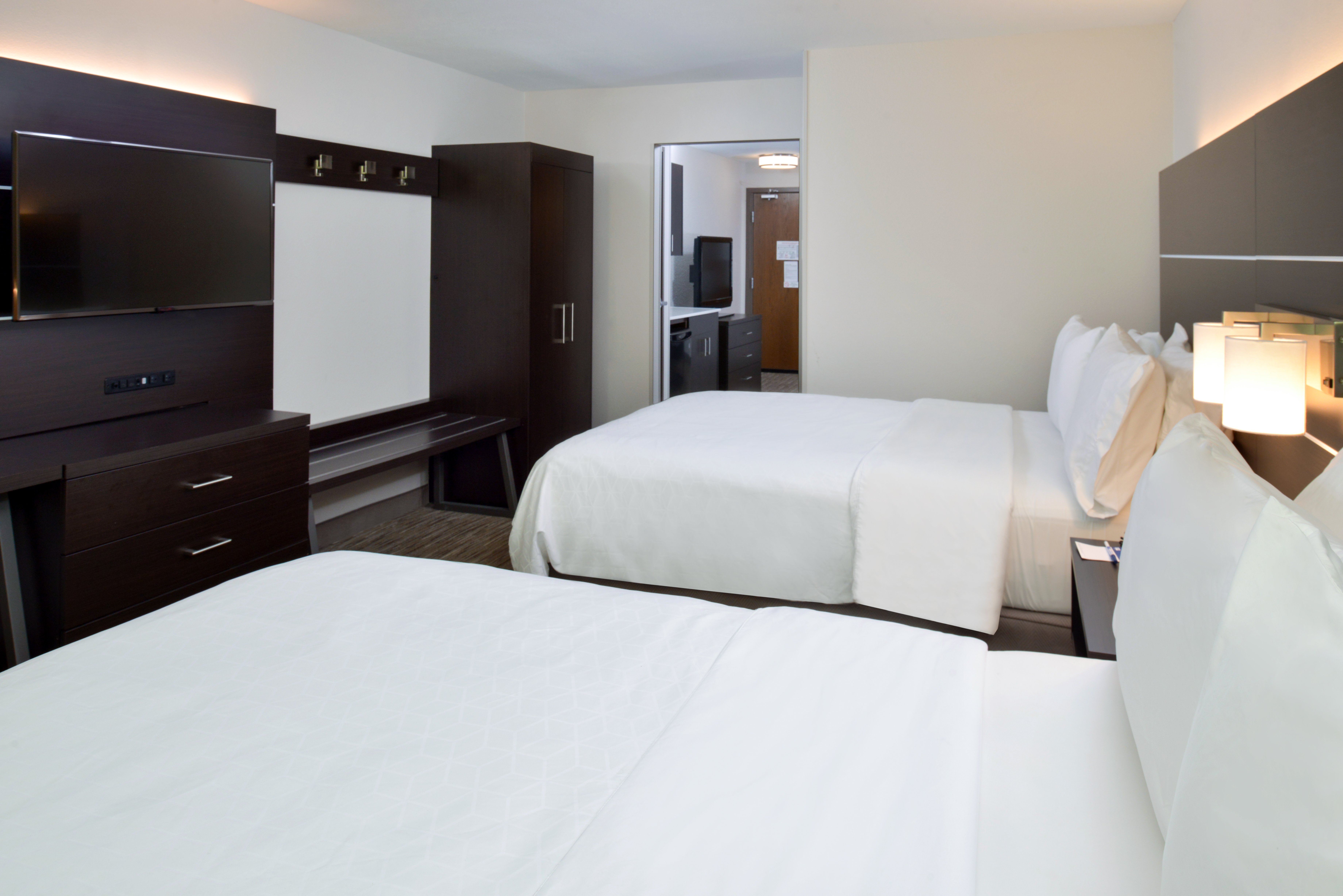 Holiday Inn Express Hotel And Suites Pueblo North 19/57